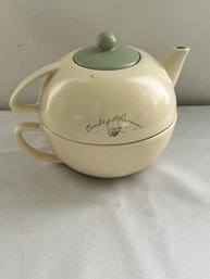 Vintage Sunday Afternoons Teapot And Cup White And Green 1990 Hallmark One Piece