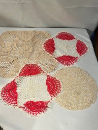 Asst Doilies