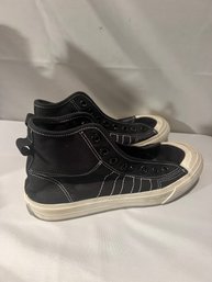 Pair Of Adidas Nizza Size US 7 1/2 Half