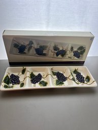 Grape Themed Relish Tray Wine And Cheese Brand Appetizer Plates New Cond In Box