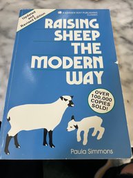 Raising Sheep The Modern Way By Paula Simmons 1989