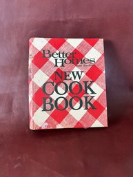 Vtg Betty Crocker's New Cookbook