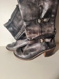 Well Loved Frye Ladies Boots Size 9.5