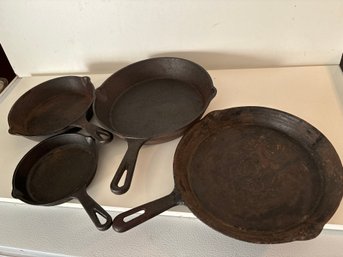 Four Piece Cast-iron Cookware