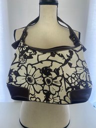 Liz Claiborne Black And White Floral Print Purse