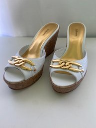 New Style & Co. Wedge Slide With Gold Buckle Size 7.5M W Box