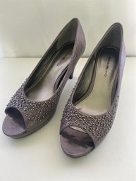 Bandolino Beaded High Heels Size 7.5M