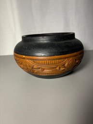 Unique Pottery. No Marks