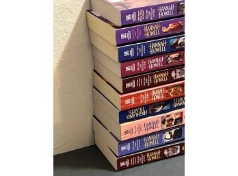 Lot Of Hannah Howell Historical Romance Books