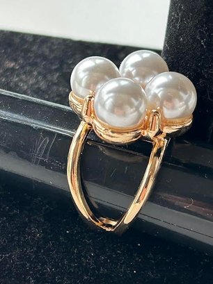 Modern Elegant 4 Pearl (Faux Pearl) Gold Tone Ring