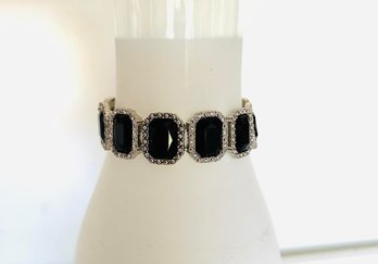 Elegant Stretchy  Black And Rhinestone Bracelet