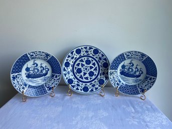 Set Of 3 Modern Chinese Blue & White Dishes/plates