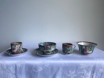 Set Of 4 Chinese Longevity Tea Cups & 2 Saucers