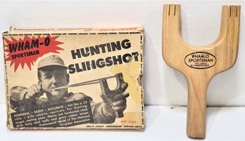 VINTAGE 1950S WHAM-O SPORTSMAN HUNTING SLINGSHOT WITH ORIGINAL BOX