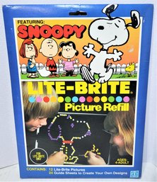 NOS SNOOPY PEANUTS LITE BRITE PICTURE REFILLS-12  NIP