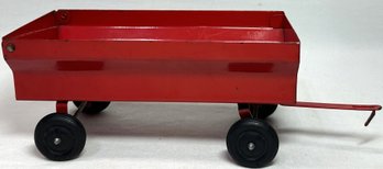 ERTL Vintage Pressed Steel Tow Wagon/Cart Rubber Wheels 11' Long