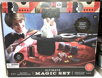 FAO SCHWARZ Ultimate Magic Magician Set Sealed New In Original Box