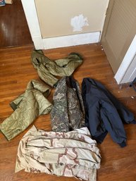 Military & Camouflage Jackets & Vests Lot