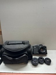 Vivatar 400SL Camera Plus Assorted Lens In Case