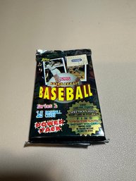 Sealed Topps 1995  MLB Cards