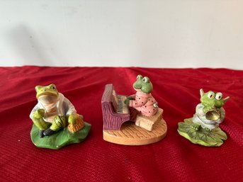 Lot Of 3 Frog Figurines
