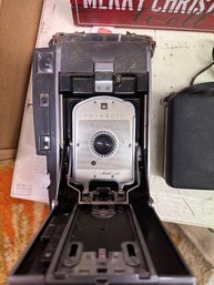 Polaroid Model 150 Land Camera