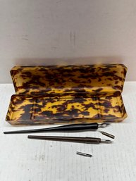 Vintage Pens With Case