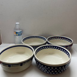 4 Medium Polish Pottery Bowls