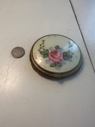 Vintage 1950s Roses Powder Compact