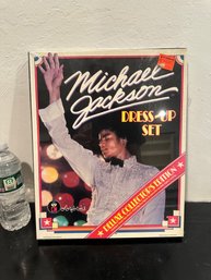 Michael Jackson Dress-Up Play Set Colorforms #2369 Deluxe Collector's Ed 1984