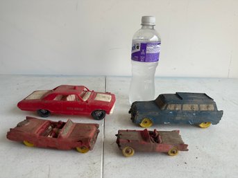 Lot Of Vintage Rubber/plastic Toy Cars