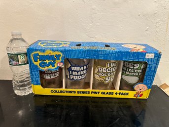 Sealed FAMILY GUY STEWIE COLLECTORS SERIES PINT GLASS 4 PACK 2010 Set Of 4