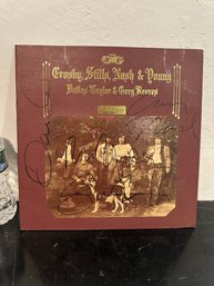 CROSBY, STILLS, NASH & YOUNG' BAND SIGNED 'DJ VU' RECORD ALBUM SLEEVE