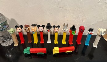 Assorted Vintage PEZ Character Lot