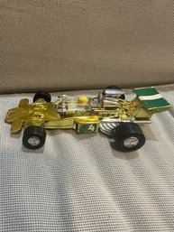 #1044 Vintage 1976 Zee Toys Lotus 72 Friction Powered LeMans Racing Car Yellow