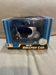 Sealed MLB New York Yankees Bullpen Diecast Car Fleer Baseball Limited Edition Numbered