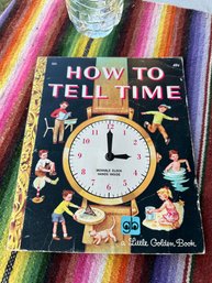 Vintage How To Tell Time Book 1970's Golden Boo