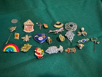 Lot Of Assorted Vintage Jewelry