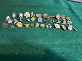 Assorted Lot Of Vintage Military & Collectible Pins
