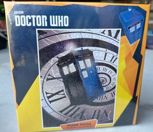 Doctor Who BBC 550 Pieces Tardis Time Warp Jigsaw Puzzle Rare New Sealed