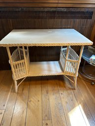 Vtg White Wicker Table