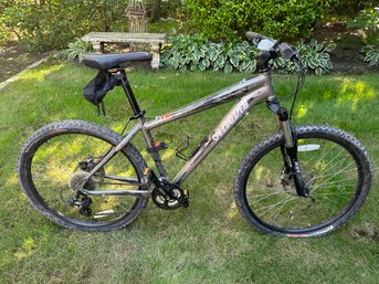 Specialized Hardrock Sport Mountain Bike Size Medium