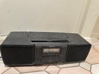 Vintage SONY CFD-250 Boombox CD Radio Dual Cassette Player Deck