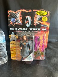 Sealed Star Trek Generations BEtor Action Figure