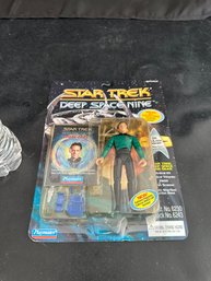 Sealed 1994 Star Trek Deep Space Nine Dr. Julian Bashir