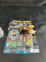 Sealed STAR TREK DEEP SPACE NINE Q ACTION FIGURE