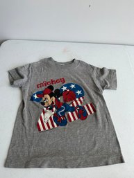 Boys Sz 7 Disney Single Stitch Tee Shirt