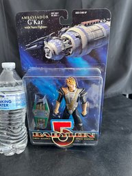 Sealed Babylon 5 Ambassador G'Kar Variant Exclusive Premiere Figure W/ Narn Fighter