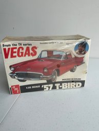 Sealed NOS AMT 3105 Vegas  Dan Tahna '57 T-Bird Thunderbird 1/25 Scale Model Kit
