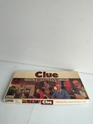 Vtg CLUE Board Game